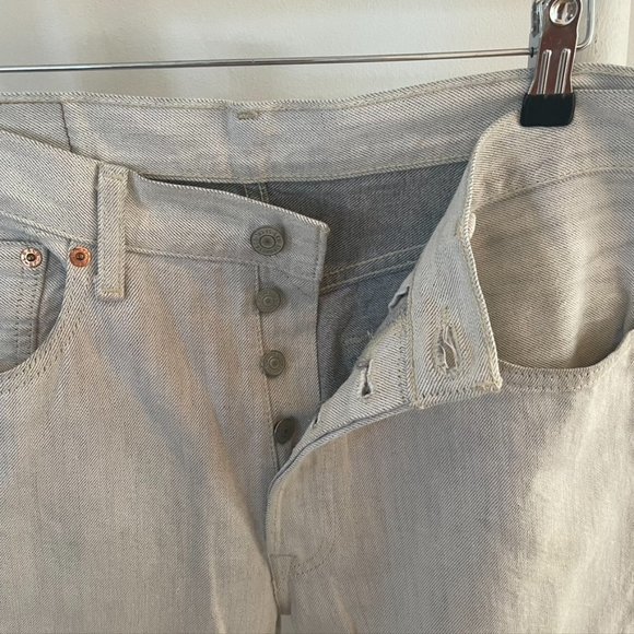 Vintage Grey Levis - Picture 3 of 6